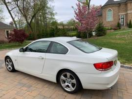 BMW 328 xi Coupe - Super clean/new - Low Mileage